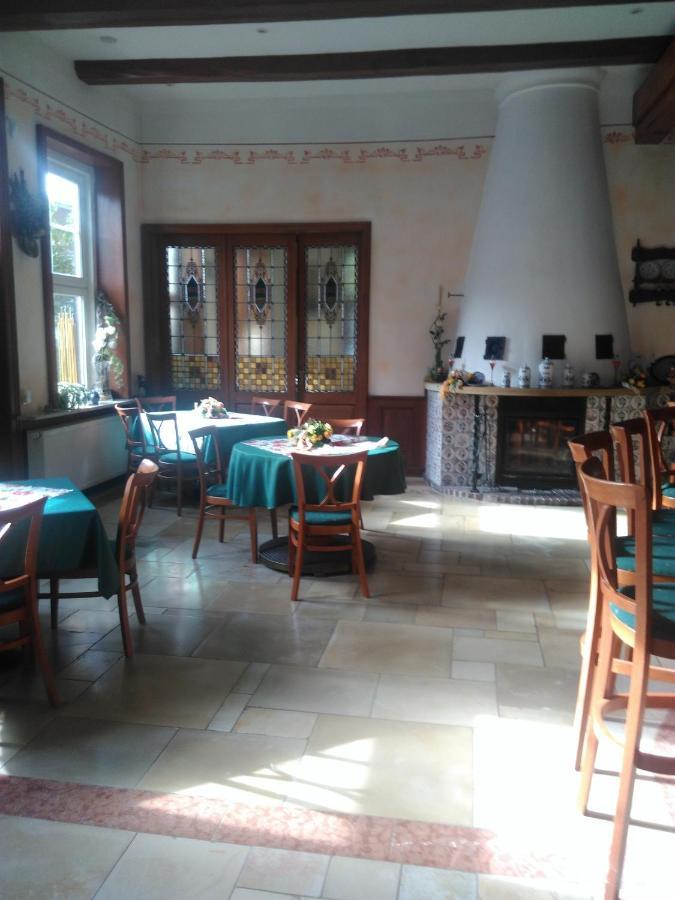Alte Kornbrennerei Gbr Hotel Furstenau  Ngoại thất bức ảnh